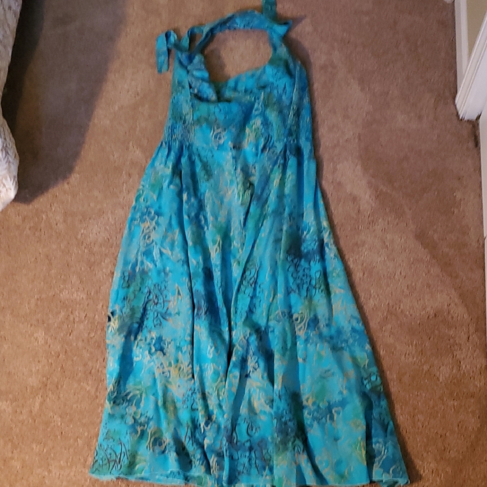 Blue and Green Sleeveless Halter Midi Dress